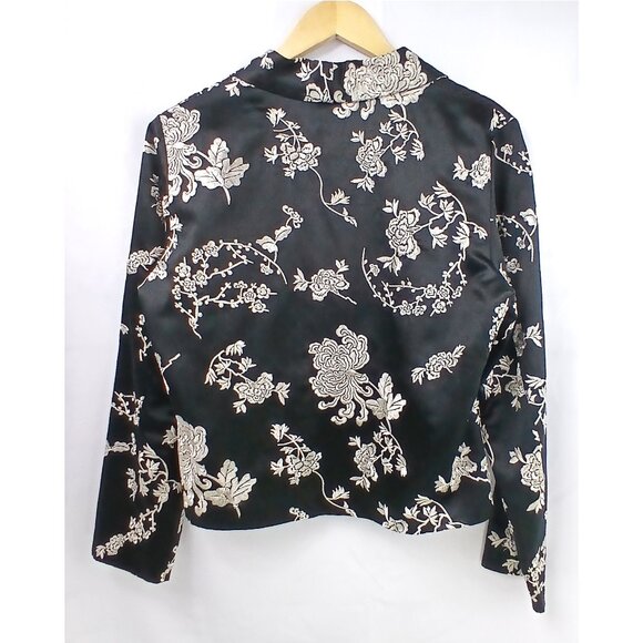 Chico's Black Silk Short Cropped Embroidered Floral Open Front Blazer Jacket EUC - Picture 3 of 6